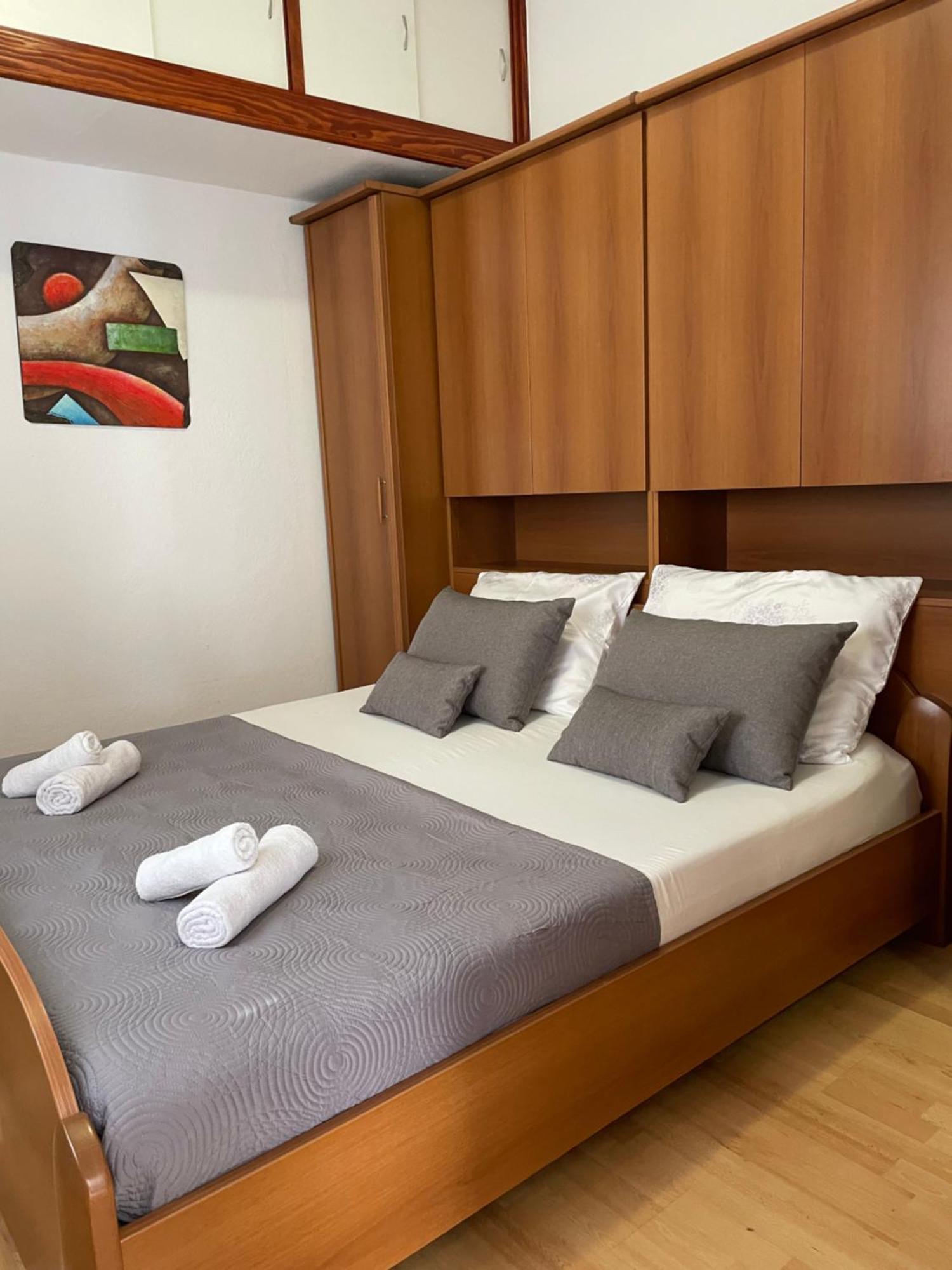 Apartments Coric Trogir Exterior photo